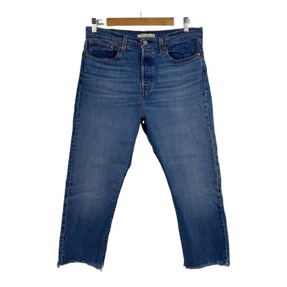 Levi's Wedgie Straight Premium Denim Button Fly Jeans Raw Hem Womens Size 31 - Picture 2 of 15